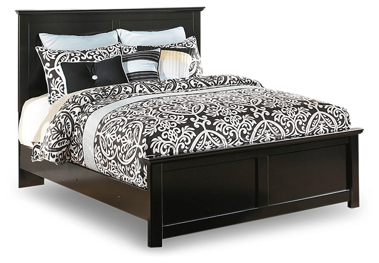 Maribel King Panel Bed with Mirrored Dresser