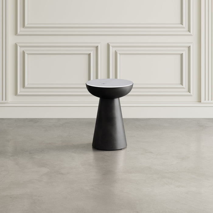 Circularity Round Chairside Table